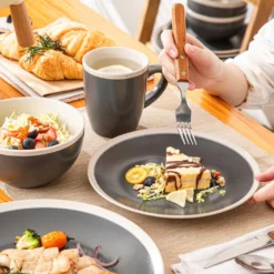 Tafelservice, Vancasso SEESAMI 16-teiliges Kombiservice Aus Steinzeug, Geschirrset Im Modernen Aussehen Für 4 Personen -Leonardo Verkäufe 010e19a8da5fb1b2d989479bae757864