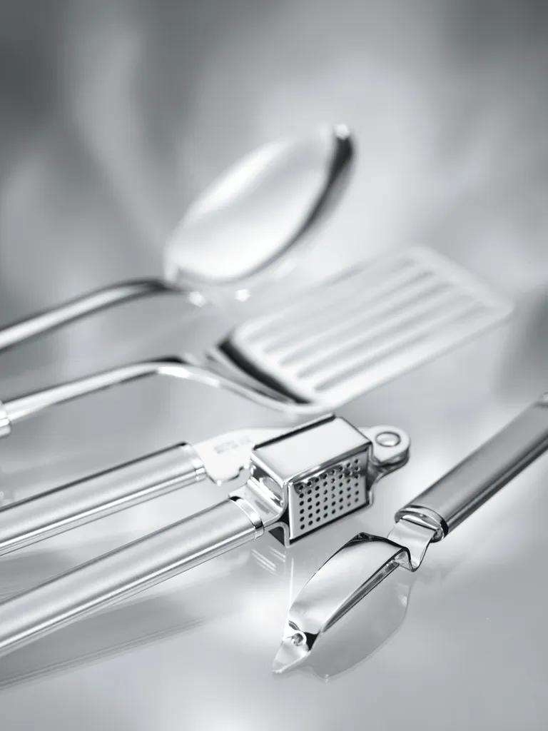 Leifheit Knoblauchpresse Sterling 2 Leifheit Knoblauchpresse Sterling – Bild 2