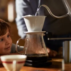 Tchibo Glaskaraffe, Borosilikatglas, Deckel, Hitzebeständig, 600ml -Leonardo Verkäufe 2f713203a3f76c82e43b9445651b3a17