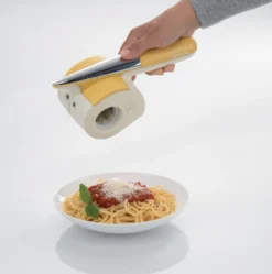 Ariete Elektrische Käse-/Schoko-/Nuss-Reibe GRATI Wasserdicht 10 Ariete Elektrische Käse-/Schoko-/Nuss-Reibe GRATI Wasserdicht -Leonardo Verkäufe 4216bca46ee6123d13a6fa3a626404e8