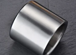 BAYLI - Edelstahl Mörser Mit Stößel & Deckel - Massiver Gewürzmörser Für Die Küche - Bruchfeste Kräutermühle - Gewürzmühle Für Kräuter Und Gewürze - Tabletten Zerkleiner - Tablettenmörser - KitchenAid -Leonardo Verkäufe 53f89bbfbda5f40a74c121aa93625400