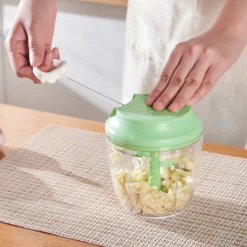 150ml Zwiebelhacker Zwiebelschneider Gemüsehacker Gemüseschneider Knoblauchhacker Küchenmaschine Rotierender Hochgeschwindigkeitsmixer Für Obst & Gemüse, Knoblauch, Zwiebeln, Nüsse, Tomaten Rot 10 150ml Zwiebelhacker Zwiebelschneider Gemüsehacker Gemüseschneider Knoblauchhacker Küchenmaschine Rotierender Hochgeschwindigkeitsmixer Für Obst & Gemüse, Knoblauch, Zwiebeln, Nüsse, Tomaten Rot -Leonardo Verkäufe 56b6f7e636ac641c9f57824c9dc26e76