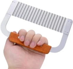 Kartoffelschneider Pommes Frites Schneider Wellenschneider Edelstahlklingen Mit Holzgriff Küchenwerkzeuge Gemüse Kartoffel Zwiebel Schneidewerkzeug (2 Stück) -Leonardo Verkäufe 57f3fba3f461d5142ed46de0388ad39e