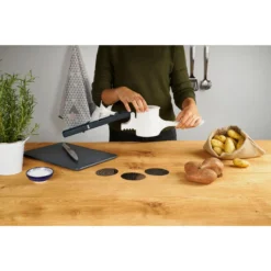 Fackelmann Spätzlepresse Easyprepare, Kortoffelpresse Mit 3 Austauschbaren Lochscheiben, Presse Mit 4 Verschiedenen Auflagehaken, Hochwetiger Kartoffelstampfer (Farbe: Weiß / Blau-Grau), 1 X 4 Teile 21 Fackelmann Spätzlepresse Easyprepare, Kortoffelpresse Mit 3 Austauschbaren Lochscheiben, Presse Mit 4 Verschiedenen Auflagehaken, Hochwetiger Kartoffelstampfer (Farbe: Weiß / Blau-Grau), 1 X 4 Teile -Leonardo Verkäufe 71dc150e615632ae8091f504d7360794