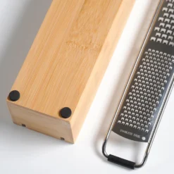 KESPER Parmesanreibe Mit Behälter, Bambus, 25 X 6,2 X 5,6 Cm, 58060 -Leonardo Verkäufe 7438d04c946759d3b52daafe005f28c0