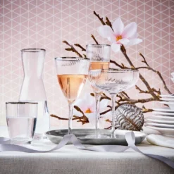 BUTLERS GOLDEN TWENTIES Karaffe Mit Goldrand Und Rillen 1l 15 BUTLERS GOLDEN TWENTIES Karaffe Mit Goldrand Und Rillen 1l -Leonardo Verkäufe 79a03ec3e3da84ea0228e72602716894