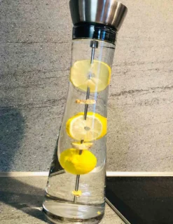 Flirt By R & B Glaskaraffe LENO Mit Fruchtspieß 1,3 Liter 9 Flirt By R & B Glaskaraffe LENO Mit Fruchtspieß 1,3 Liter -Leonardo Verkäufe 7c5eecb9ae58265560d1d69ae86dd732