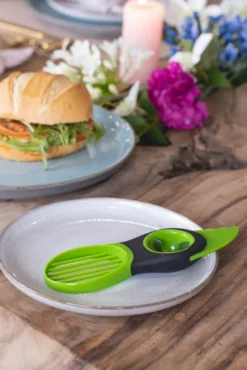 Sareva Avocadoschneider 3-in-1 -Leonardo Verkäufe 923cf269d056187c0d78d104a4ddf3b4