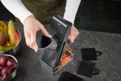 GEFU Gemüsehobel STANDO -Leonardo Verkäufe 932d3a71250960f6d4e06492ee0b1b18