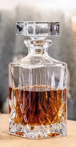 Nachtmann 0091899-0 Noblesse Whisky-Set, 1 X Karaffe/Dekanter + 2 X Whisky-Becher, Klar (1 Set) -Leonardo Verkäufe 94e16ecd8b098d417de33214769a39ba