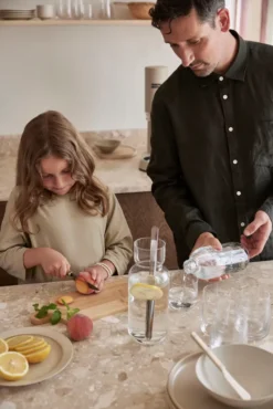 AARKE Karaffe Mit Rührlöffel Nesting Carafe Und Mixing Spoon Kristallglas 1,1L 21 AARKE Karaffe Mit Rührlöffel Nesting Carafe Und Mixing Spoon Kristallglas 1,1L -Leonardo Verkäufe 9d56ff63d712693343f7133073f74205