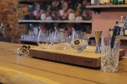 Nachtmann Tastes Good Vorteilsset 4 Gin Tonic Gläser + 4 Glastrinkhalme + Reinigungsbürste -Leonardo Verkäufe b2f6efa25122fe91a480dca05b0a858f