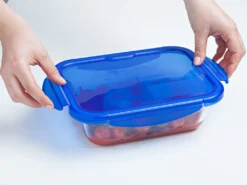 Pyrex Cook & Go Glas Square Teller Mit Deckel 0.9l -Leonardo Verkäufe d3e6f1ff6603bc3c8a9a4f3b03746462