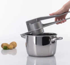 Westmark 61102260 Spätzlepresse 'Spätzlepress', Silber -Leonardo Verkäufe d412032ba49fc816a4d8ec672fab126a