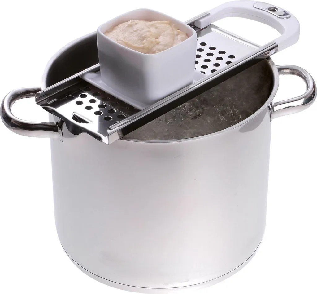 Westmark Spätzlehobel Mit Teigschlitten, Für Topfdurchmesser Bis Zu 28 Cm, Rostfreier Edelstahl/Kunststoff, Knöpfle, Weiß/Silber, 61122270 4 Westmark Spätzlehobel Mit Teigschlitten, Für Topfdurchmesser Bis Zu 28 Cm, Rostfreier Edelstahl/Kunststoff, Knöpfle, Weiß/Silber, 61122270 – Bild 4