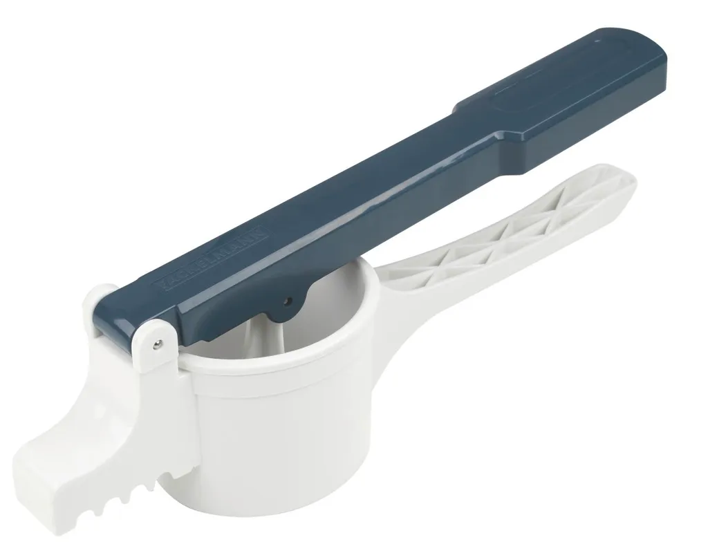 Fackelmann Spätzlepresse Easyprepare, Kortoffelpresse Mit 3 Austauschbaren Lochscheiben, Presse Mit 4 Verschiedenen Auflagehaken, Hochwetiger Kartoffelstampfer (Farbe: Weiß / Blau-Grau), 1 X 4 Teile 2 Fackelmann Spätzlepresse Easyprepare, Kortoffelpresse Mit 3 Austauschbaren Lochscheiben, Presse Mit 4 Verschiedenen Auflagehaken, Hochwetiger Kartoffelstampfer (Farbe: Weiß / Blau-Grau), 1 X 4 Teile – Bild 2