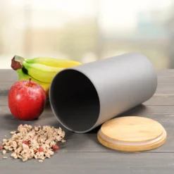 KESPER Vorratsdose, Kunststoff Mit Bambusdeckel, Grau, Ø 11,5 Cm, Höhe: 18,7 Cm, 32601 -Leonardo Verkäufe dd2acee69369952dc80700a32a33fd75