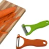 2er Set - Sparschäler Für Obst Und Gemüse - 2er Pack Gemüseschäler Farbe - 1 X Grün Und 1 X Orange | Obstschäler Mit Edelstahl Klinge | Universalschäler - Kartoffelschäler 13,4cm X 6,8cm