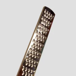 Zitronenreibe Aus Edelstahl | Parmesanreibe [Länge - 32,5 Cm] | Ingwerreibe | Multifunktionaler Zester Reibe [Farbe - Schwarz] - Muskatnuss Reibe | Hobel Reibe Für Schokolade, Käse, Kokosnuss -Leonardo Verkäufe f9cf1eb8e25515a9a0b75a158d9e8b74